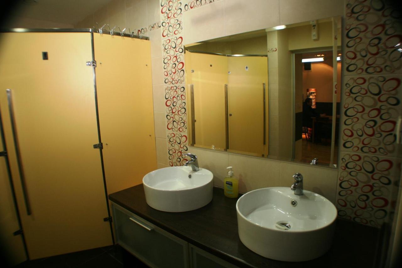 Jasmin Hotel Belgrade Luaran gambar