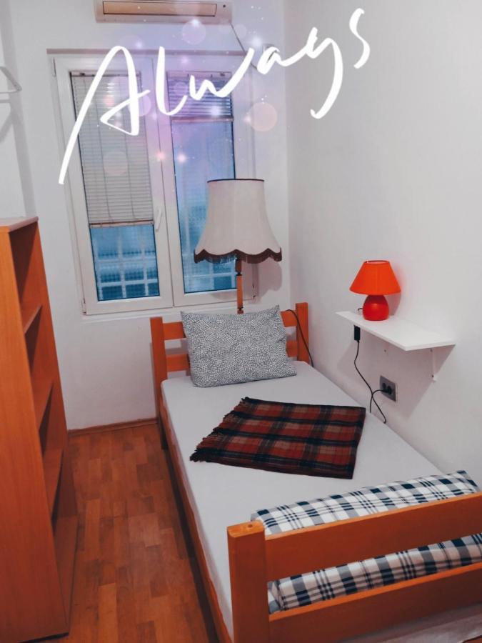 Jasmin Hotel Belgrade Luaran gambar